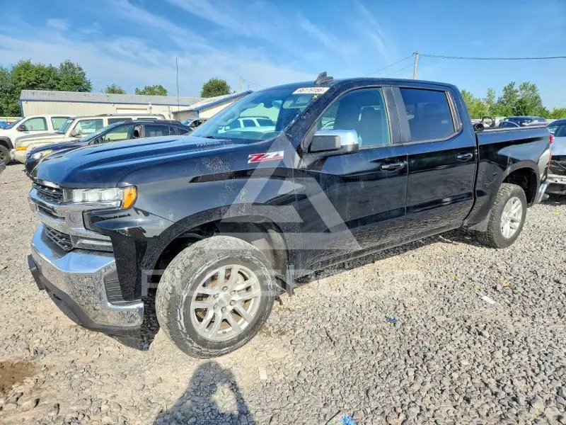 2021 Chevrolet Silverado photo