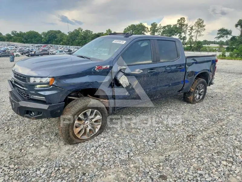 2021 Chevrolet Silverado photo