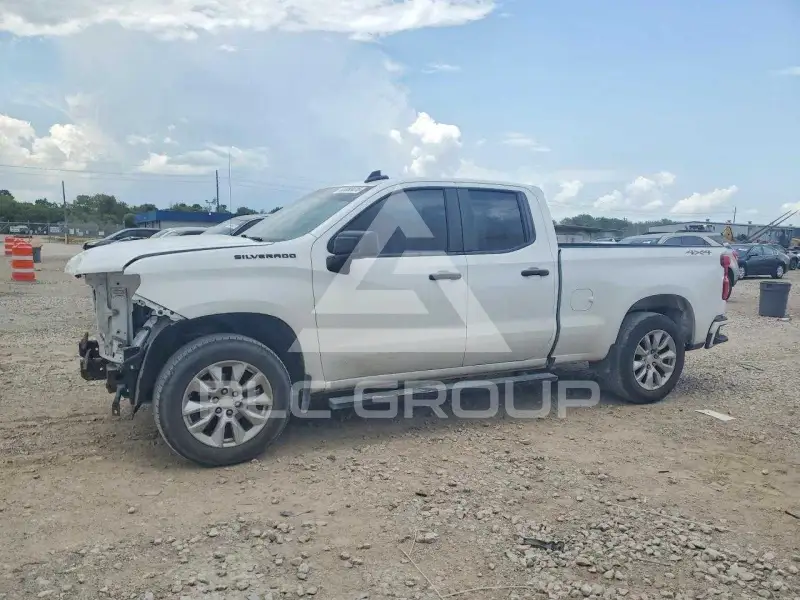 2021 Chevrolet Silverado фото