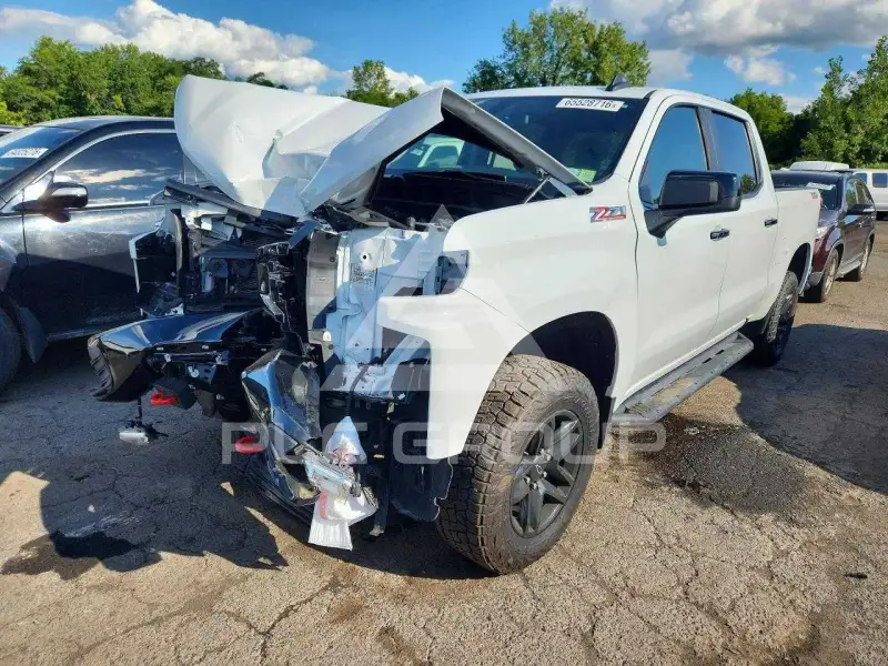 2021 Chevrolet Silverado фото