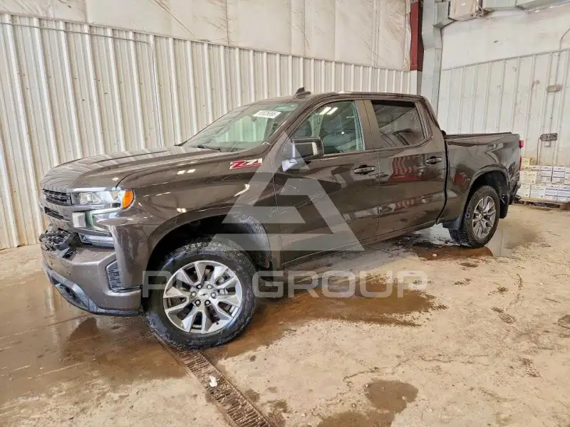2021 Chevrolet Silverado photo