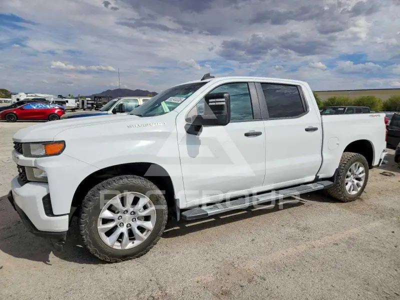 2021 Chevrolet Silverado фото