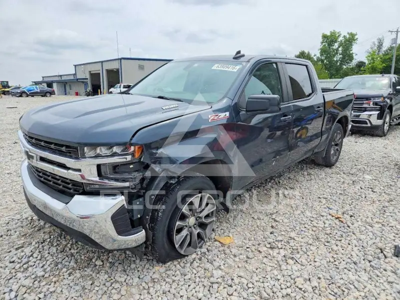 2021 Chevrolet Silverado photo