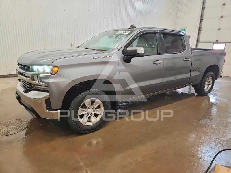 2021 Chevrolet Silverado photo