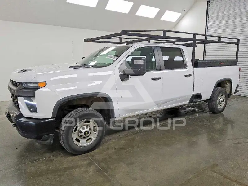 2021 Chevrolet Silverado photo