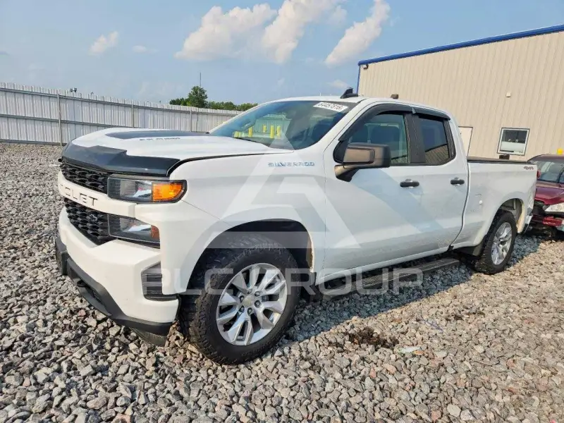 2021 Chevrolet Silverado фото