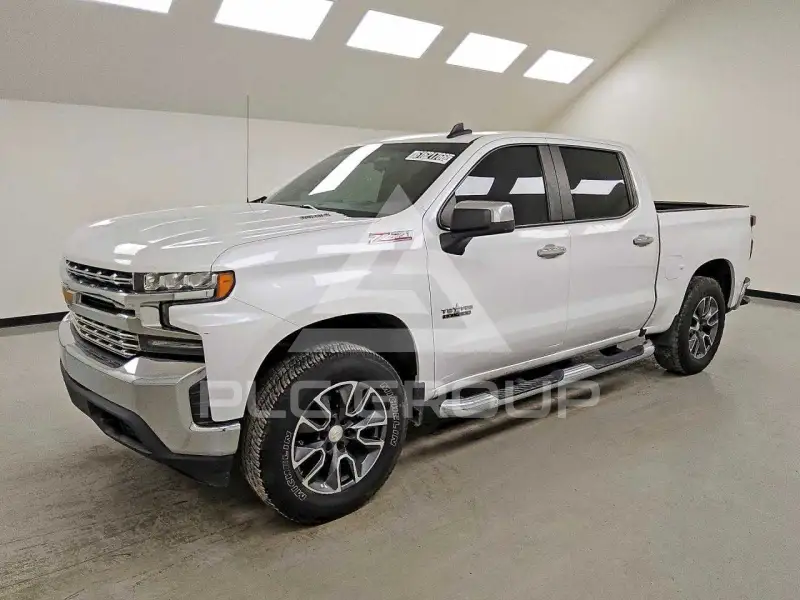 2021 Chevrolet Silverado photo