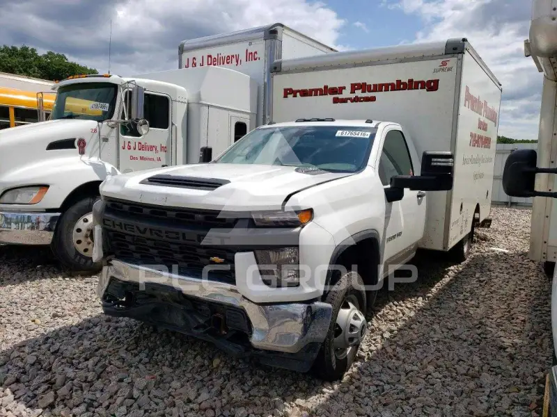 2021 Chevrolet Silverado photo
