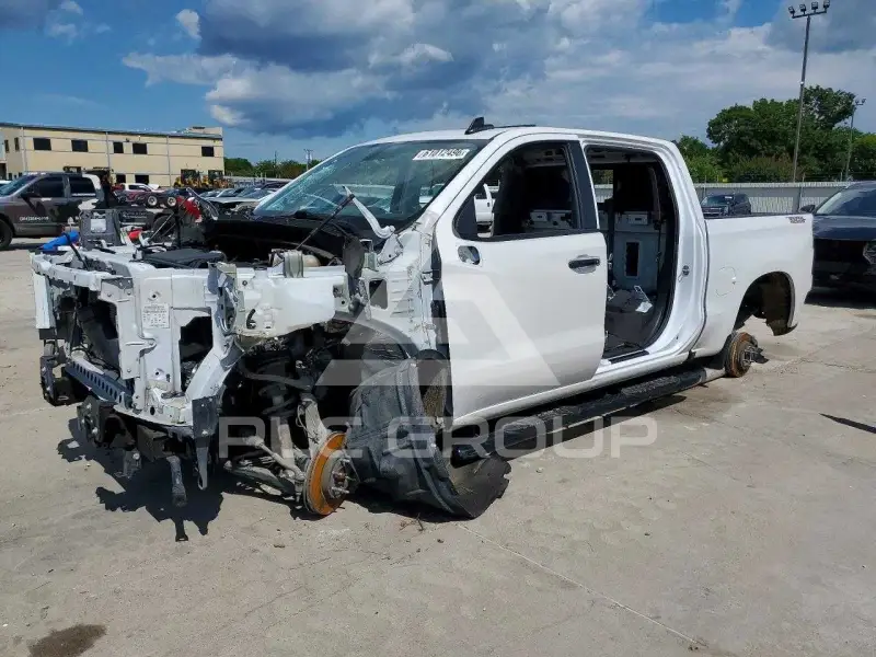 2021 Chevrolet Silverado фото