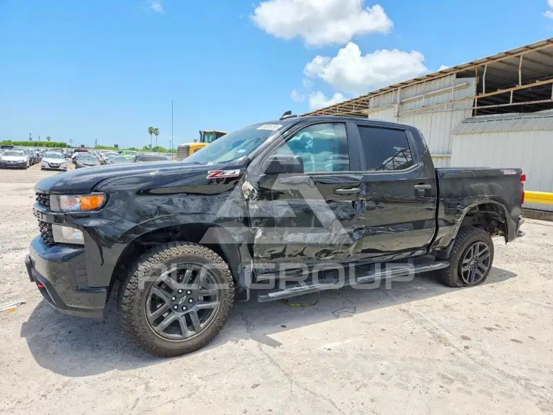 2021 Chevrolet Silverado фото