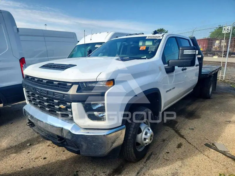 2021 Chevrolet Silverado фото