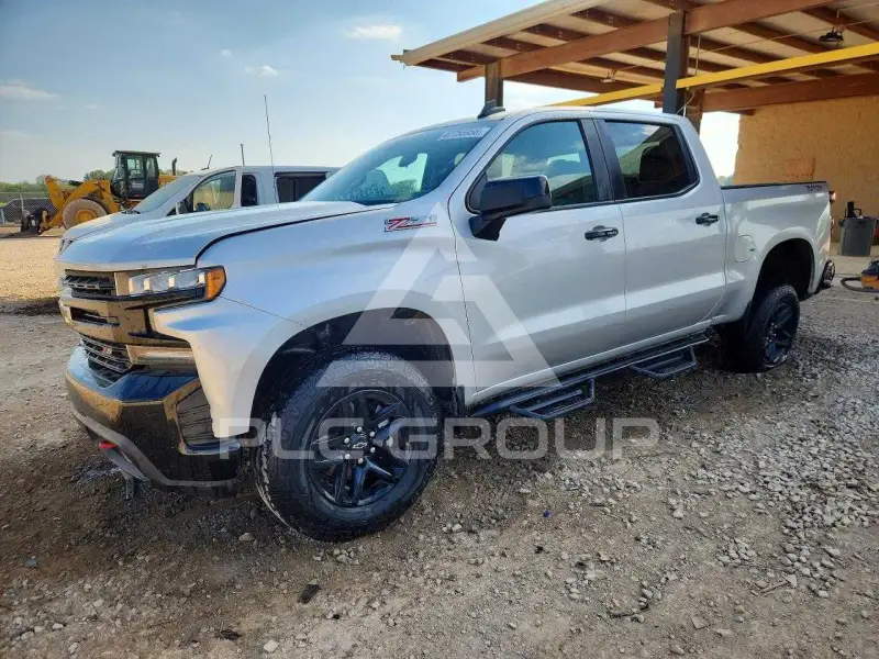 2021 Chevrolet Silverado фото