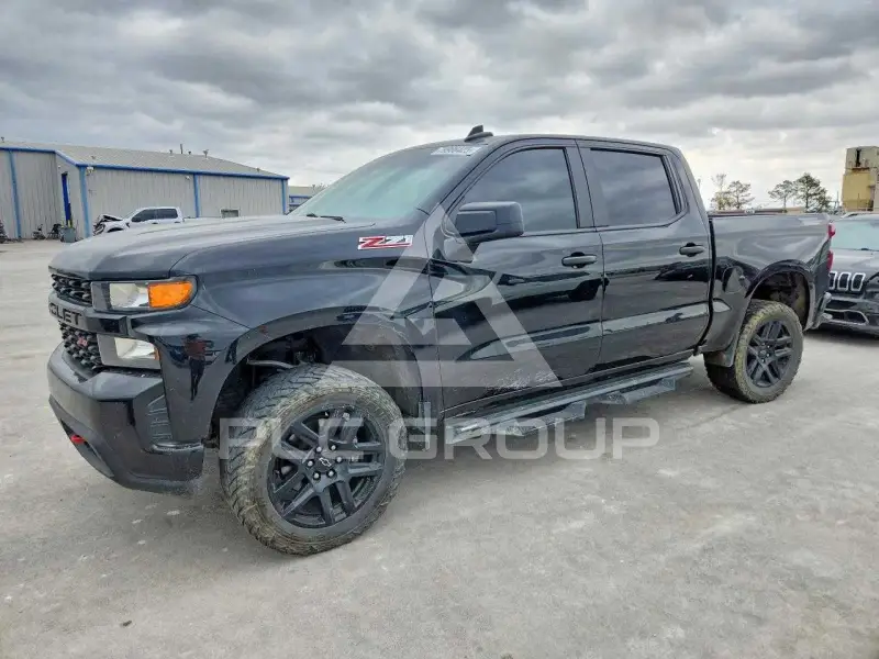 2021 Chevrolet Silverado фото