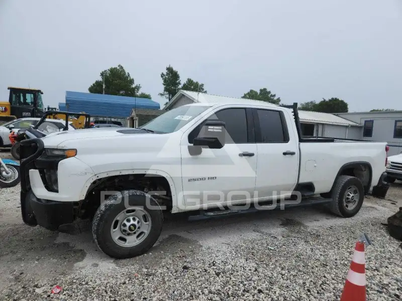 2021 Chevrolet Silverado photo