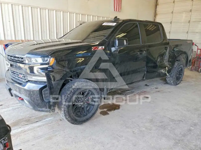 2021 Chevrolet Silverado photo