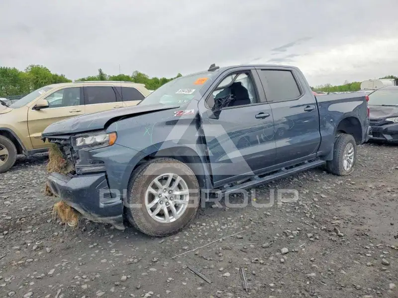 2021 Chevrolet Silverado photo