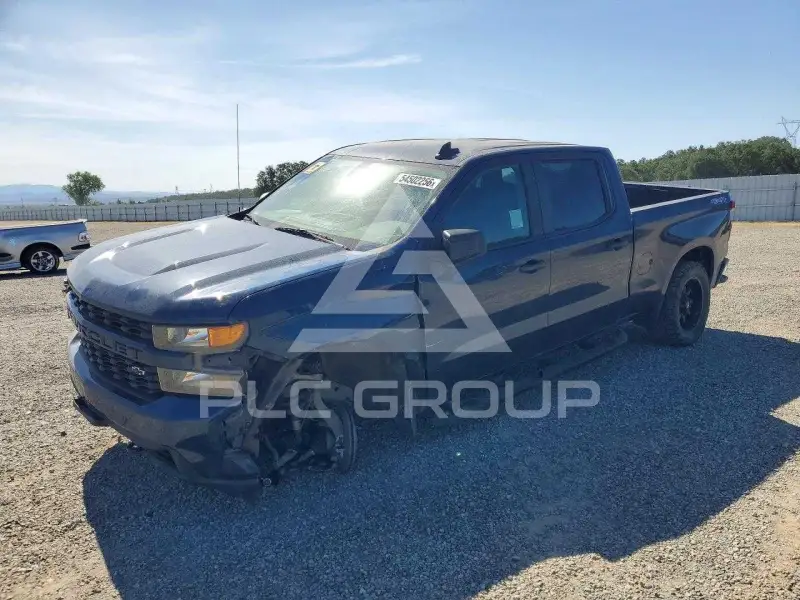 2021 Chevrolet Silverado photo