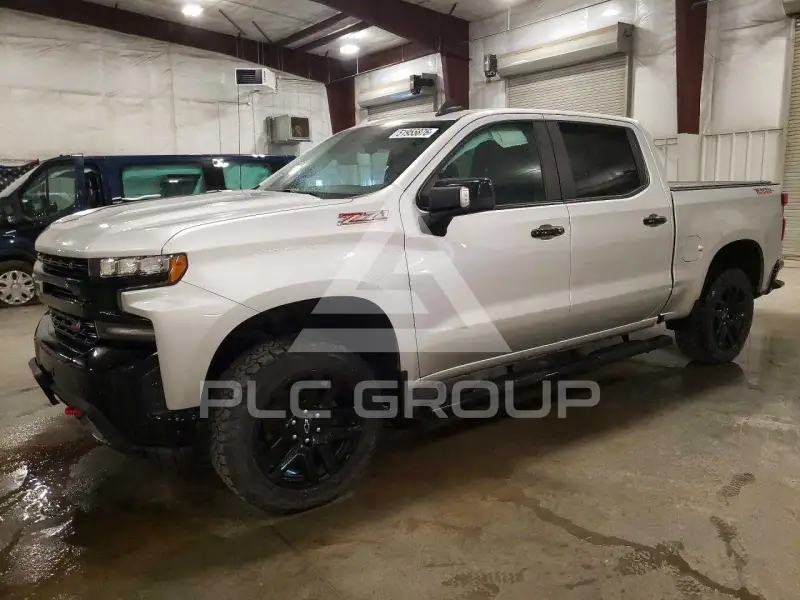 2021 Chevrolet Silverado фото