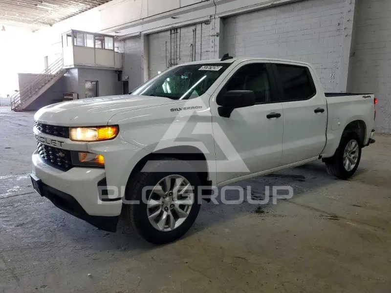 2021 Chevrolet Silverado фото