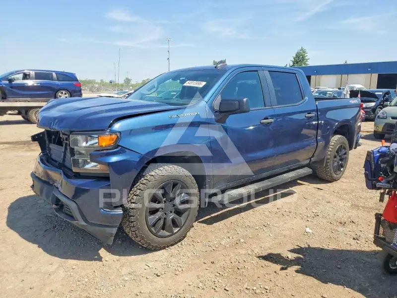 2021 Chevrolet Silverado photo