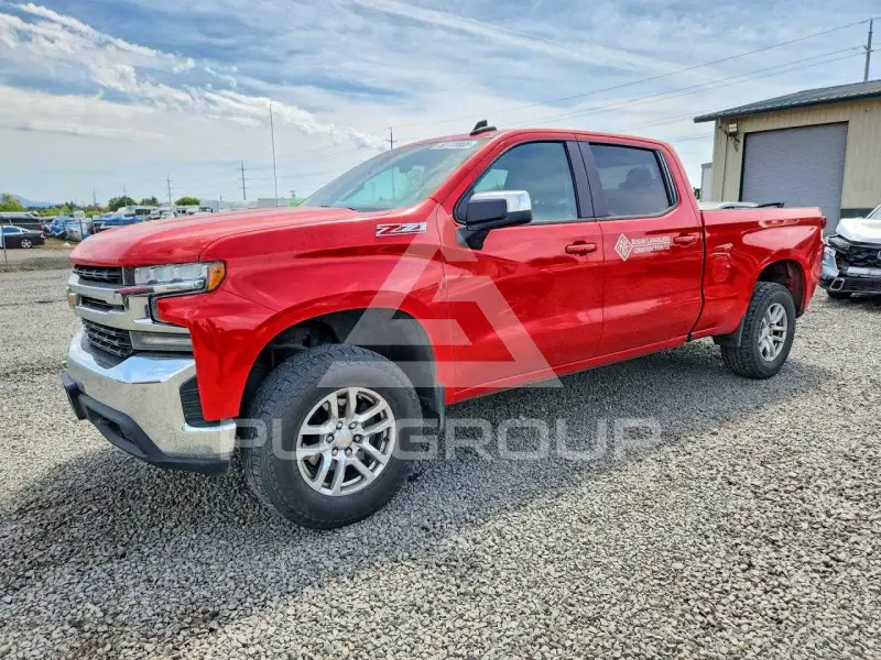2021 Chevrolet Silverado photo