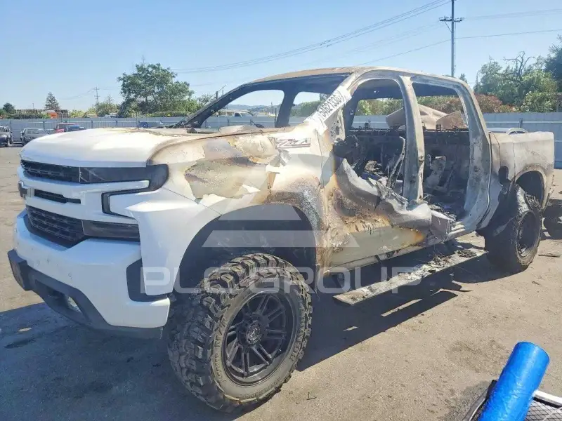 2021 Chevrolet Silverado фото