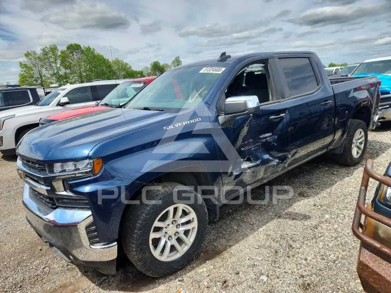 2021 Chevrolet Silverado photo