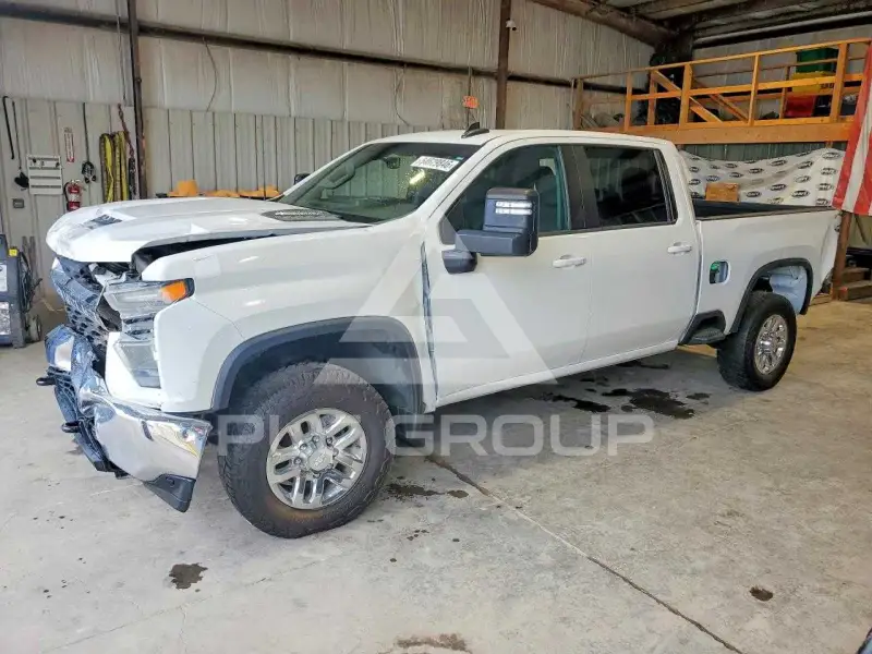 2021 Chevrolet Silverado фото
