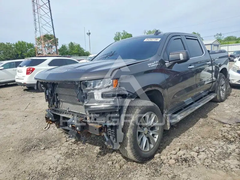 2021 Chevrolet Silverado photo