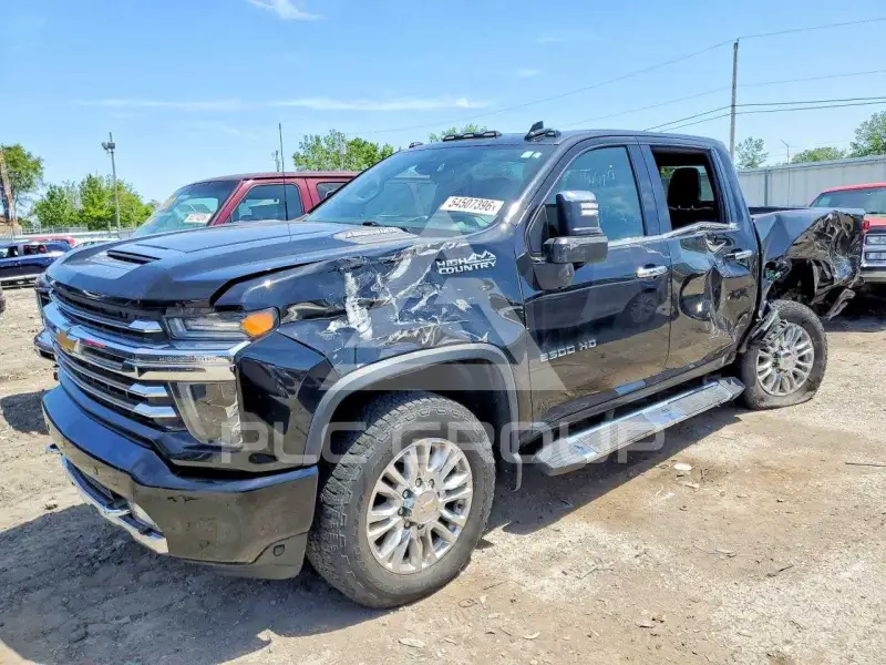 2021 Chevrolet Silverado photo