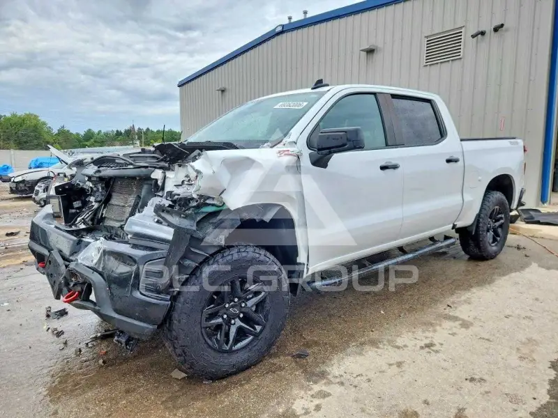 2021 Chevrolet Silverado фото