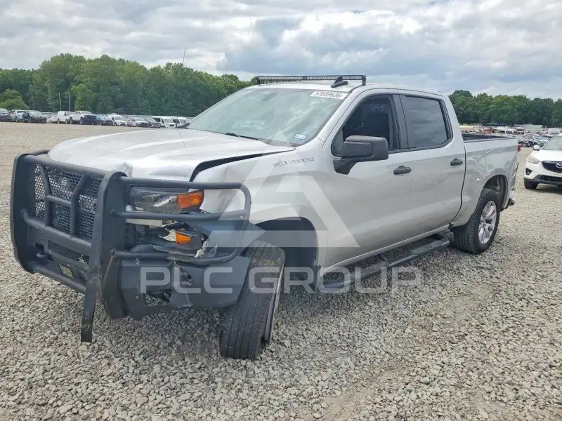 2021 Chevrolet Silverado photo