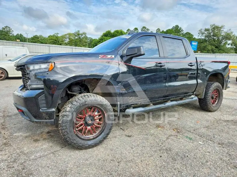 2021 Chevrolet Silverado фото