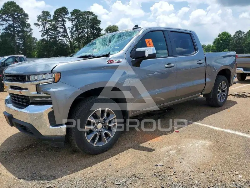 2021 Chevrolet Silverado photo