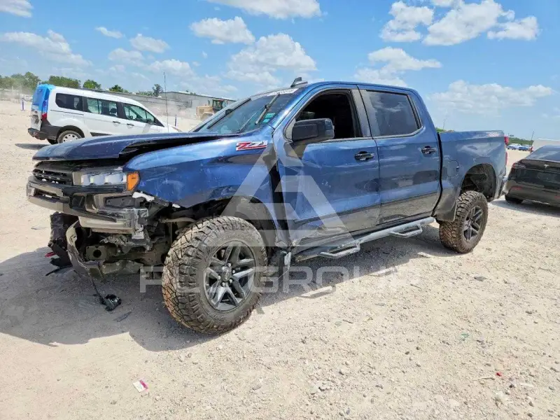 2021 Chevrolet Silverado фото