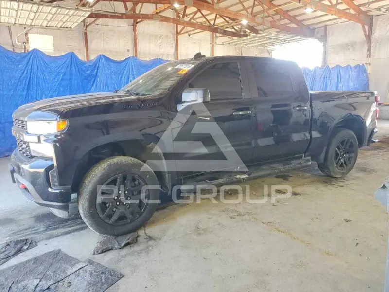 2021 Chevrolet Silverado photo