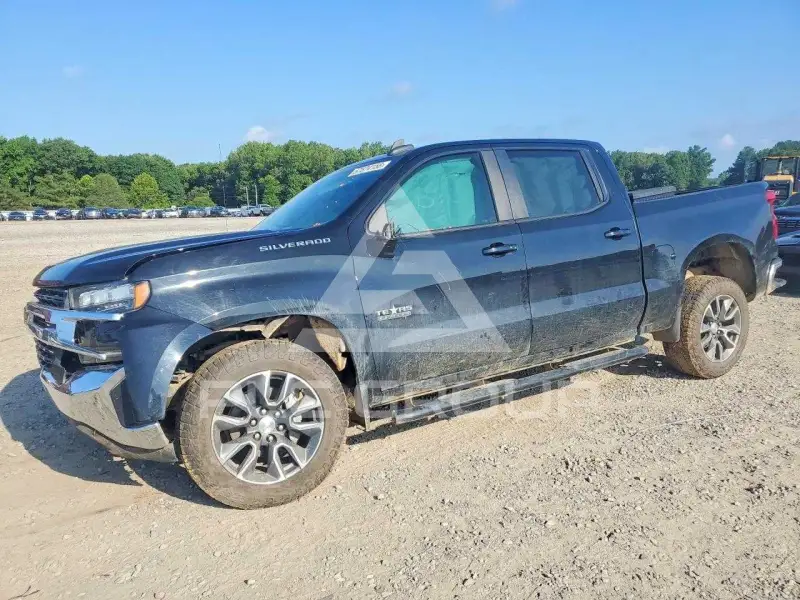 2021 Chevrolet Silverado photo
