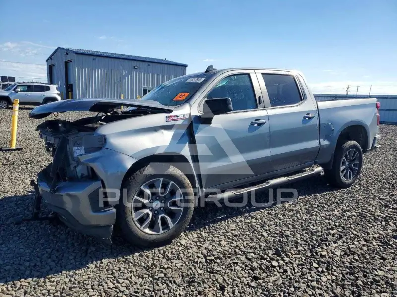 2021 Chevrolet Silverado photo