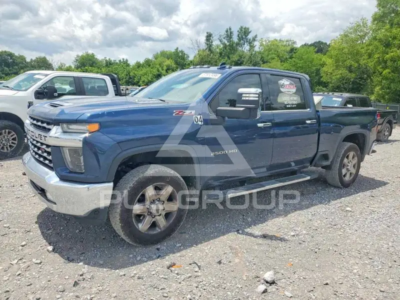 2021 Chevrolet Silverado photo