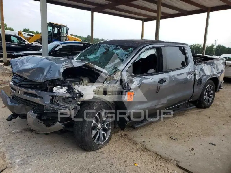 2021 Chevrolet Silverado photo