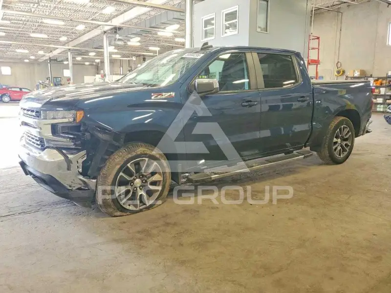2021 Chevrolet Silverado photo