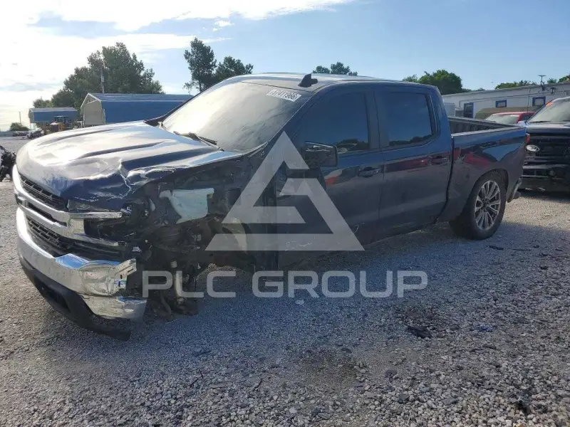 2021 Chevrolet Silverado photo