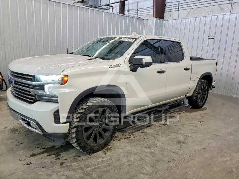 2021 Chevrolet Silverado photo