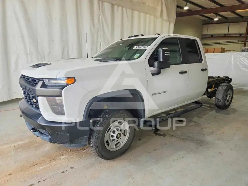 2021 Chevrolet Silverado photo