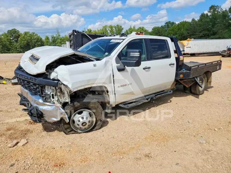 2021 Chevrolet Silverado фото