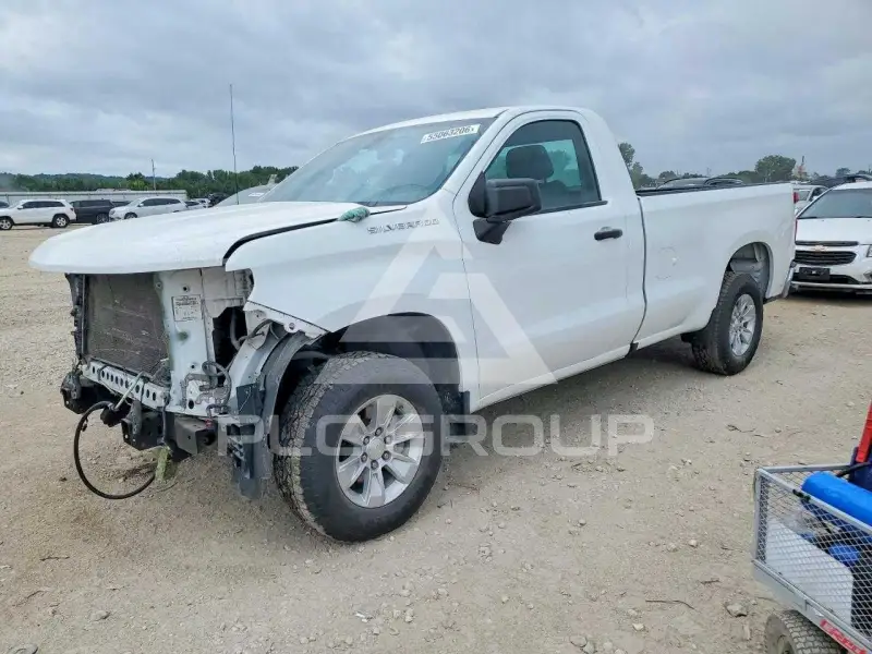 2021 Chevrolet Silverado photo