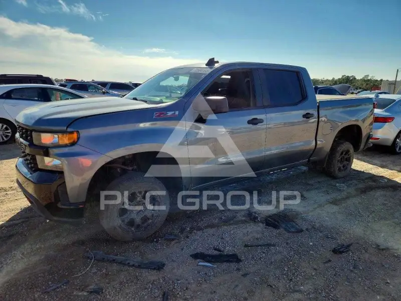 2021 Chevrolet Silverado photo