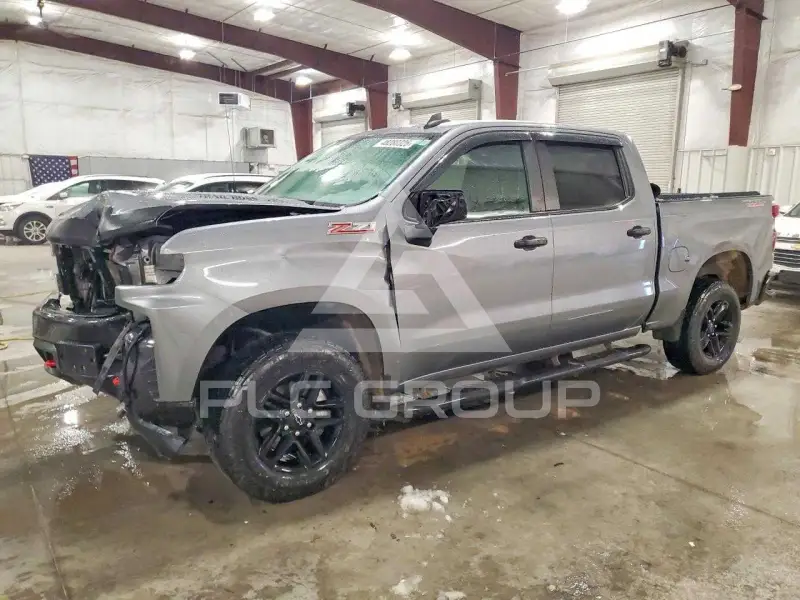 2021 Chevrolet Silverado photo
