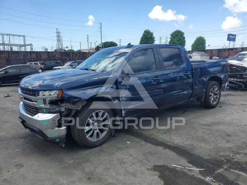 2021 Chevrolet Silverado photo