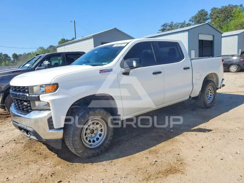 2021 Chevrolet Silverado photo